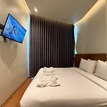 The Fields Hotel And Apartment