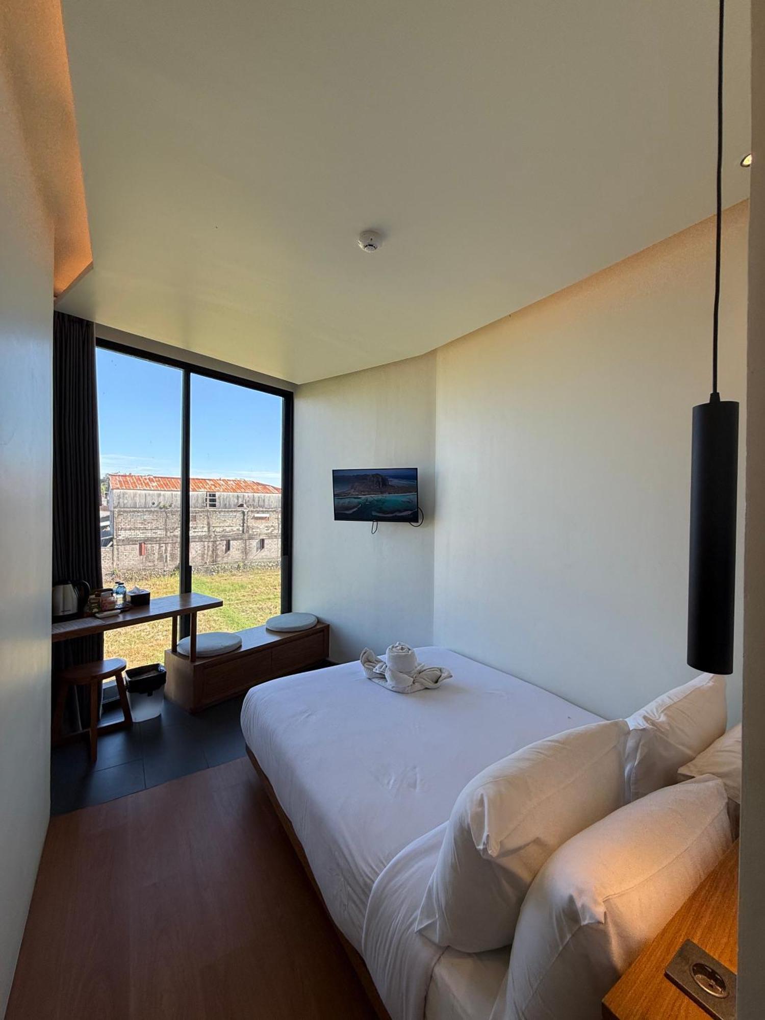 The Fields And Aparthotel *